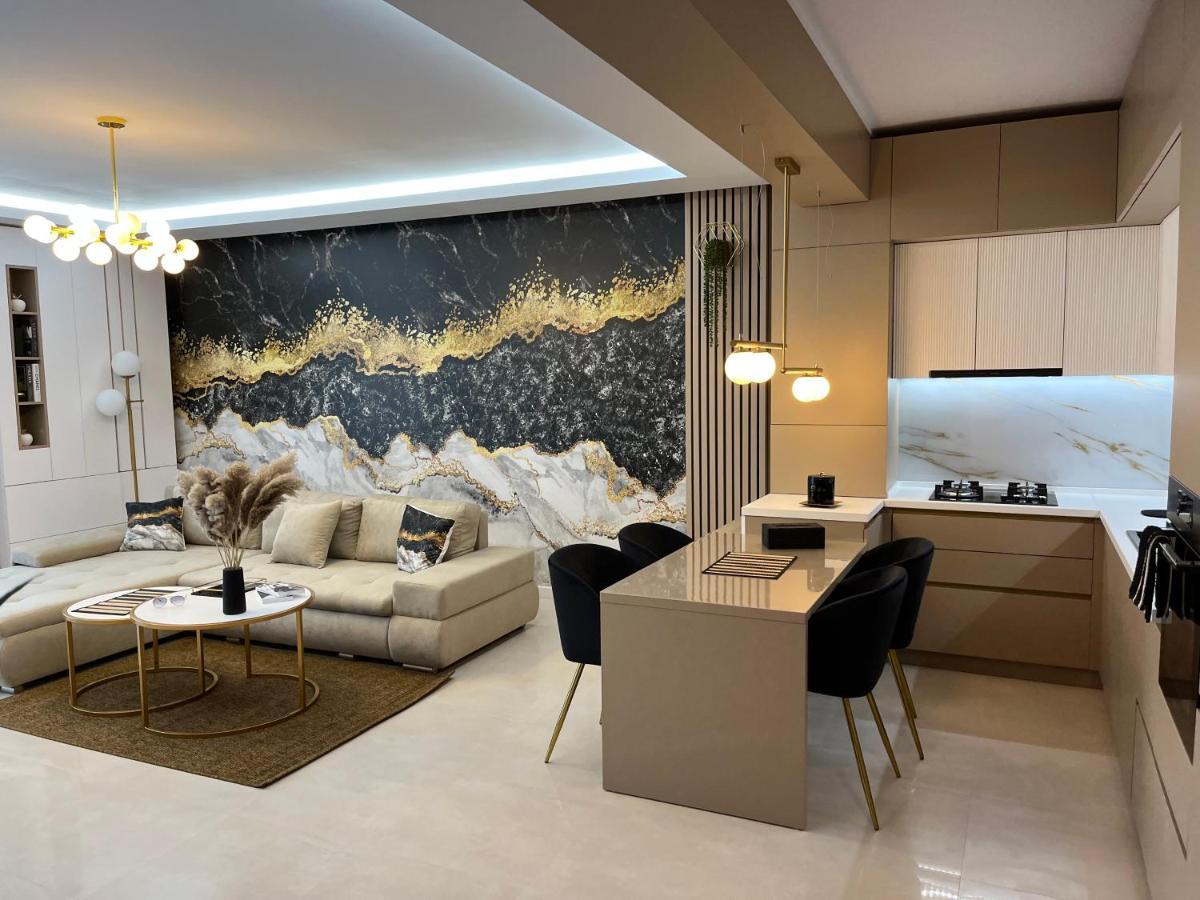 מאמאיה Sas 2 Luxury Apartments מראה חיצוני תמונה