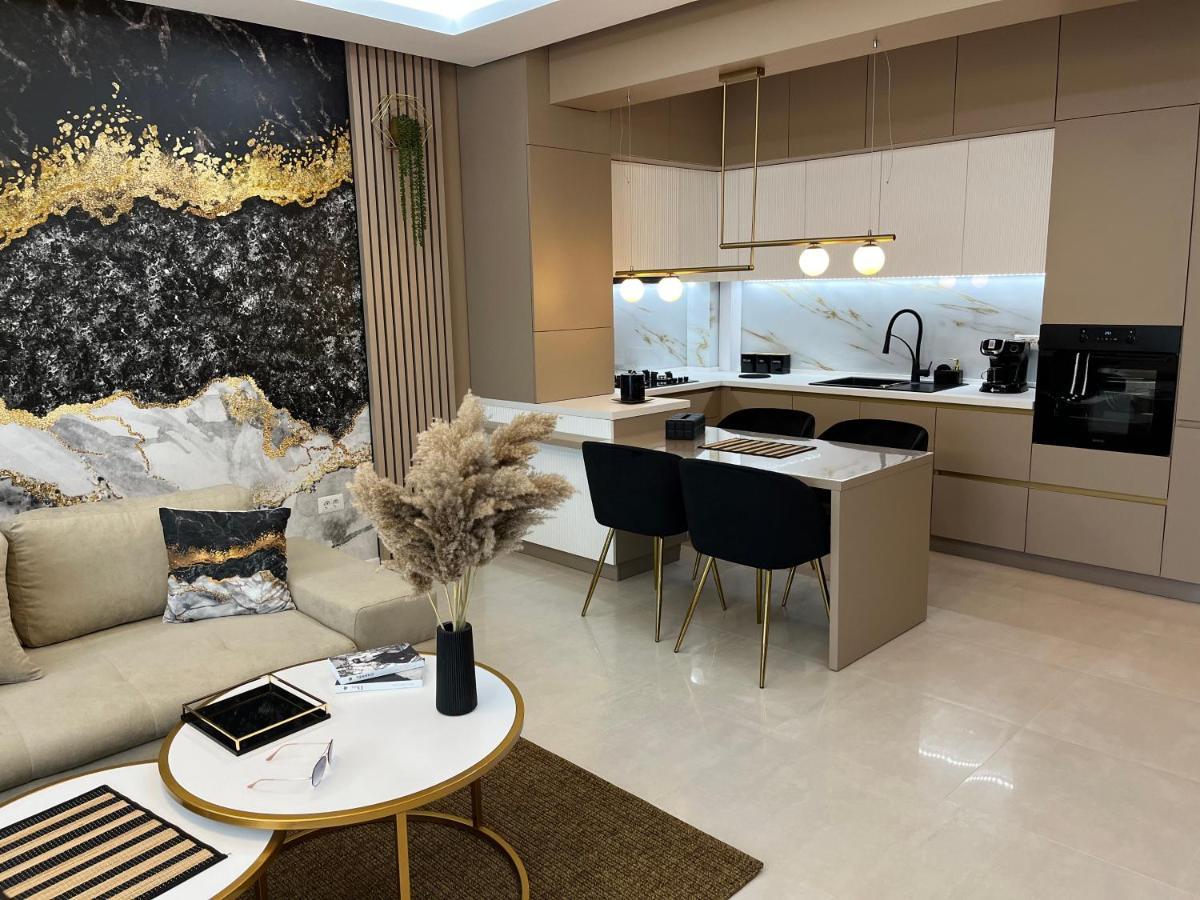 מאמאיה Sas 2 Luxury Apartments מראה חיצוני תמונה