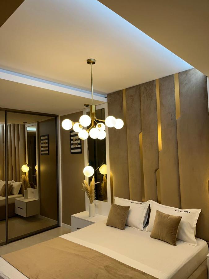 מאמאיה Sas 2 Luxury Apartments מראה חיצוני תמונה