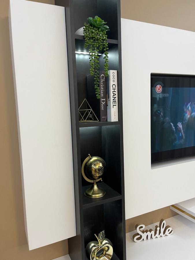מאמאיה Sas 2 Luxury Apartments מראה חיצוני תמונה