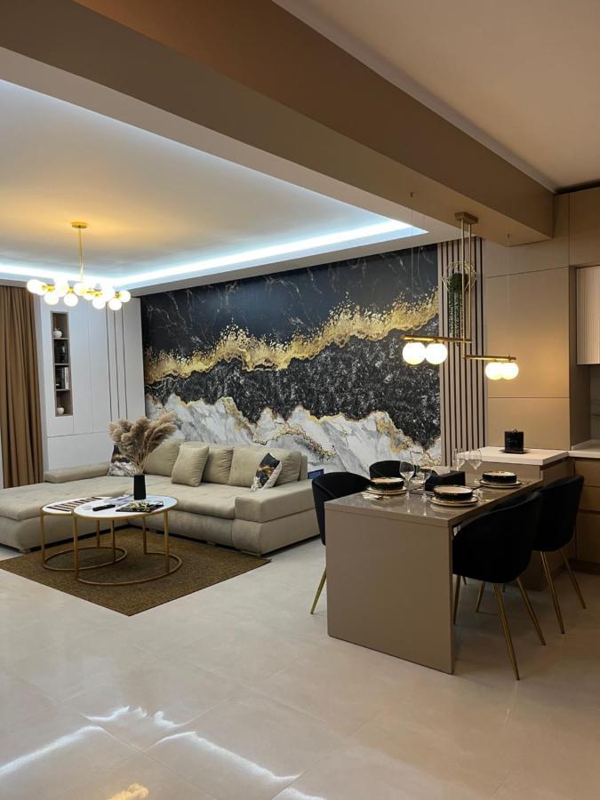 מאמאיה Sas 2 Luxury Apartments מראה חיצוני תמונה